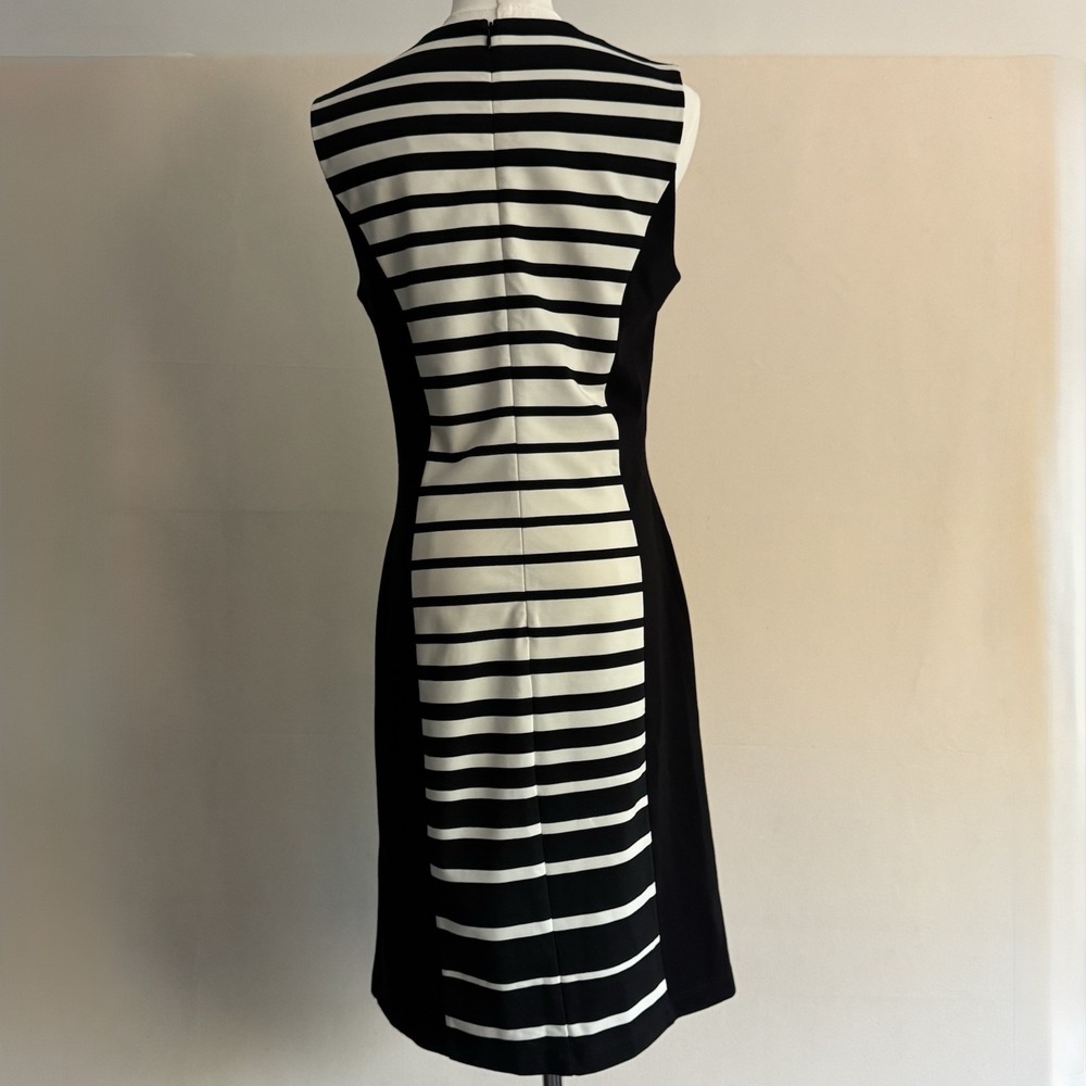 J. McLaughlin Black/White Striped Sleeveless Ponte Sheath Dress Size Small Zip - Picture 3 of 13
